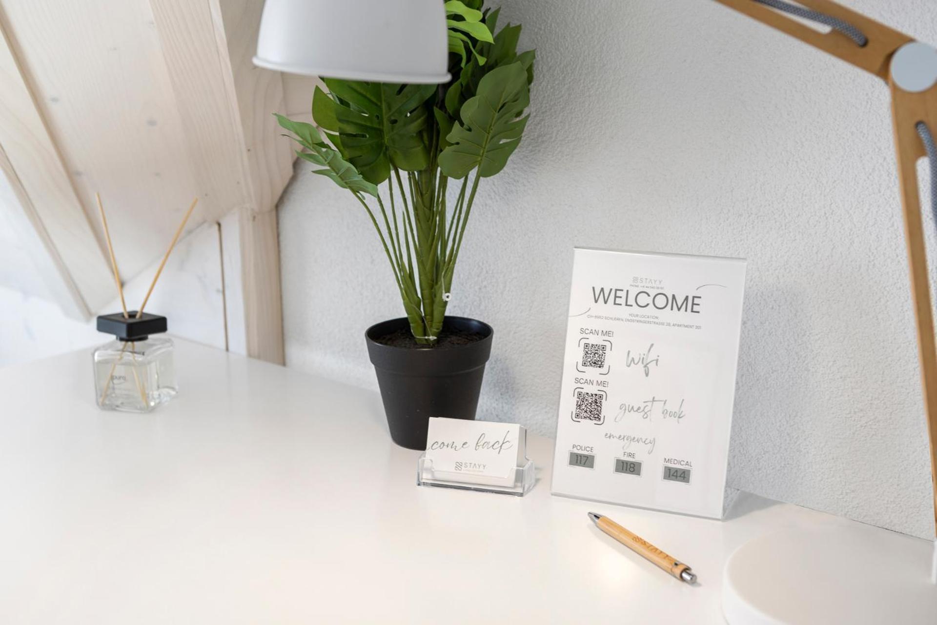 Stayy Flagship Limmattal - Contactless Check-In سخليرين الغرفة الصورة