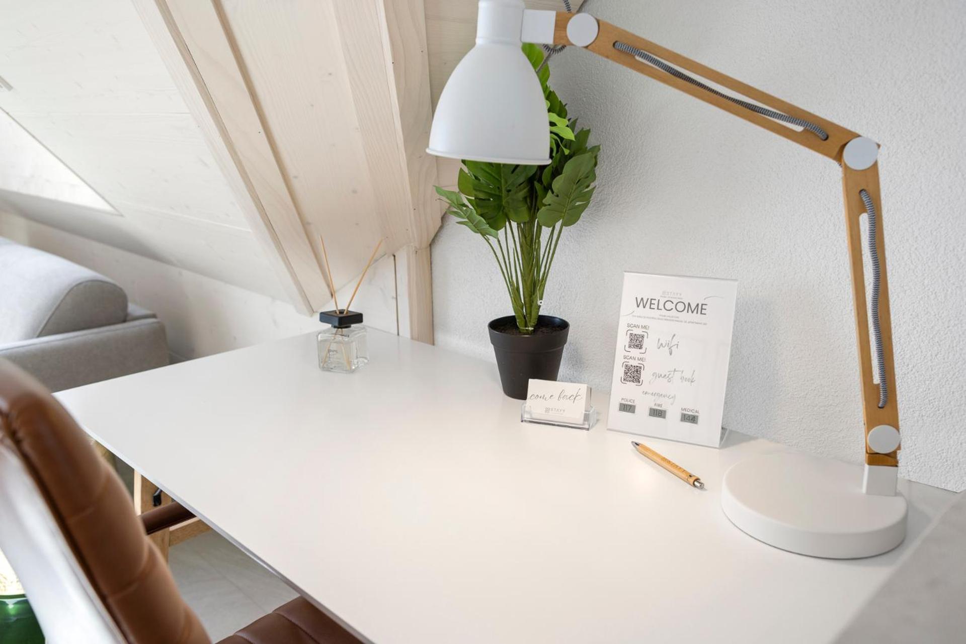Stayy Flagship Limmattal - Contactless Check-In سخليرين الغرفة الصورة